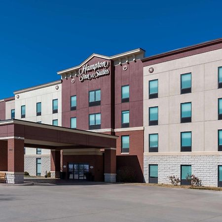Hampton Inn & Suites Dodge City Boot Hill Casino Exterior foto