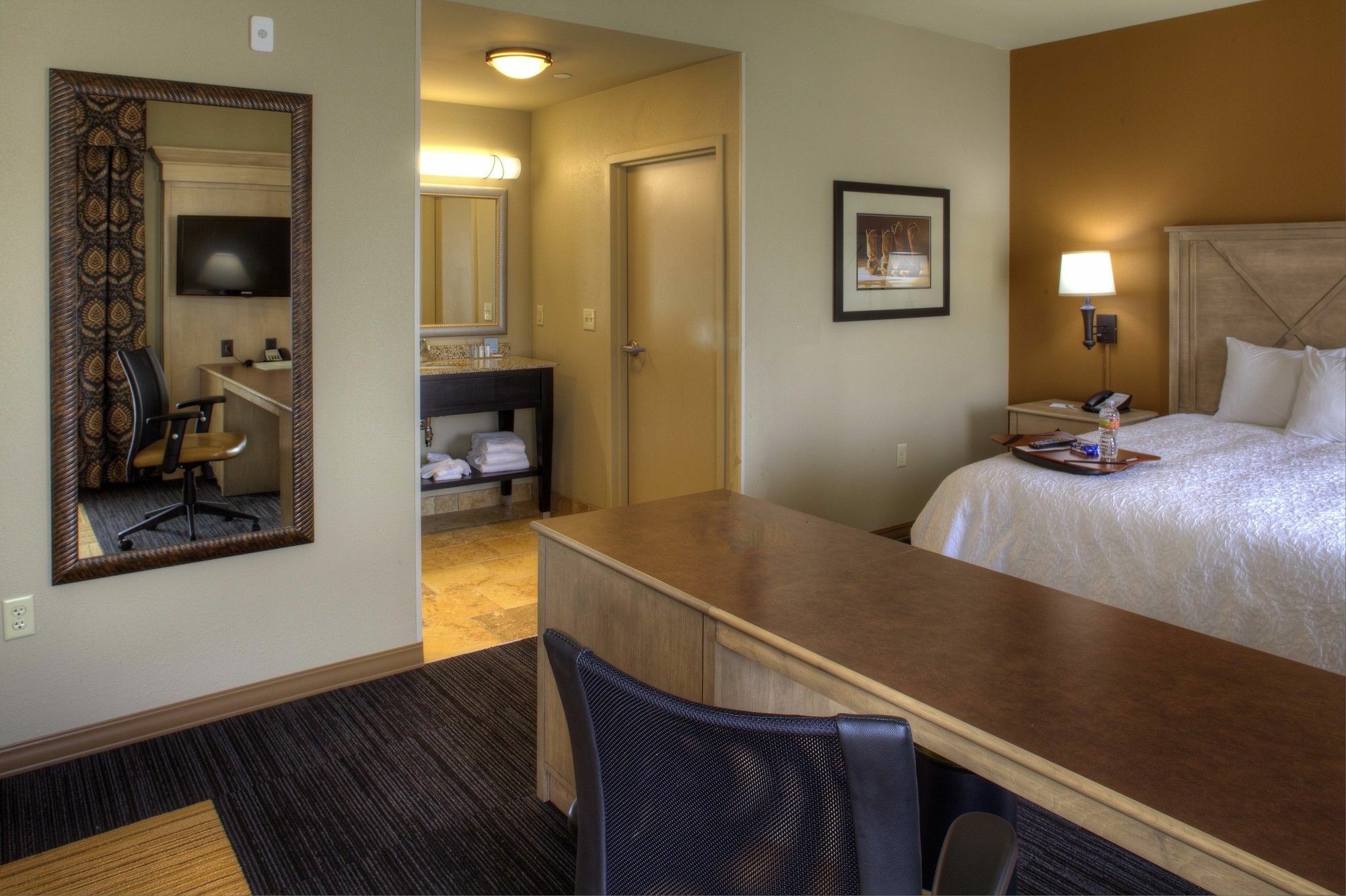 Hampton Inn & Suites Dodge City Boot Hill Casino Exterior foto